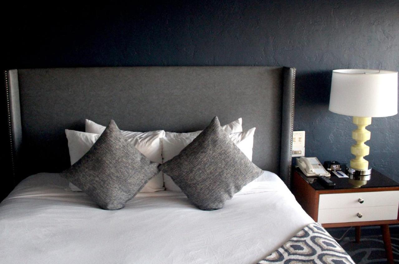 Monterey Beach Hotel, A Tribute Portfolio Hotel 외부 사진